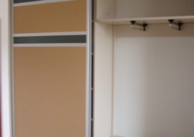 Zakázkové truhlářství Arbor MB – výroba interiérů do provozoven na míru v Mladé Boleslavi​