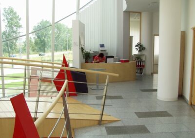 Zakázkové truhlářství Arbor MB – výroba interiérů do provozoven na míru v Mladé Boleslavi​